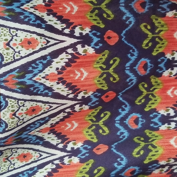 Papaya Multi-colored Cold Shoulder Top - Picture 6 of 8